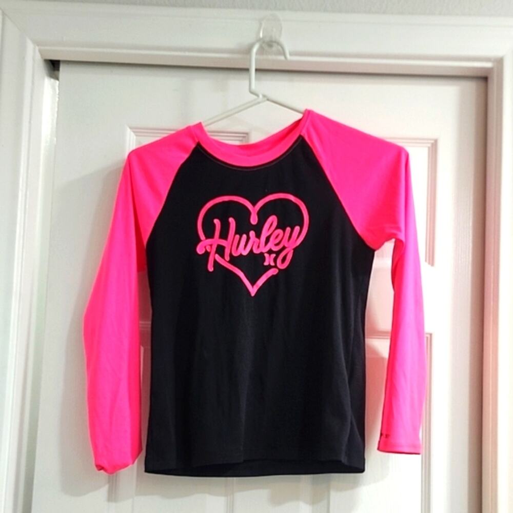 Hurley Black and Pink Heart Logo Top